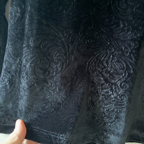 Willi Smith Sz S Black Velvet V Neck Long Sleeve Pullover Blouse Top. - Picture 5 of 5
